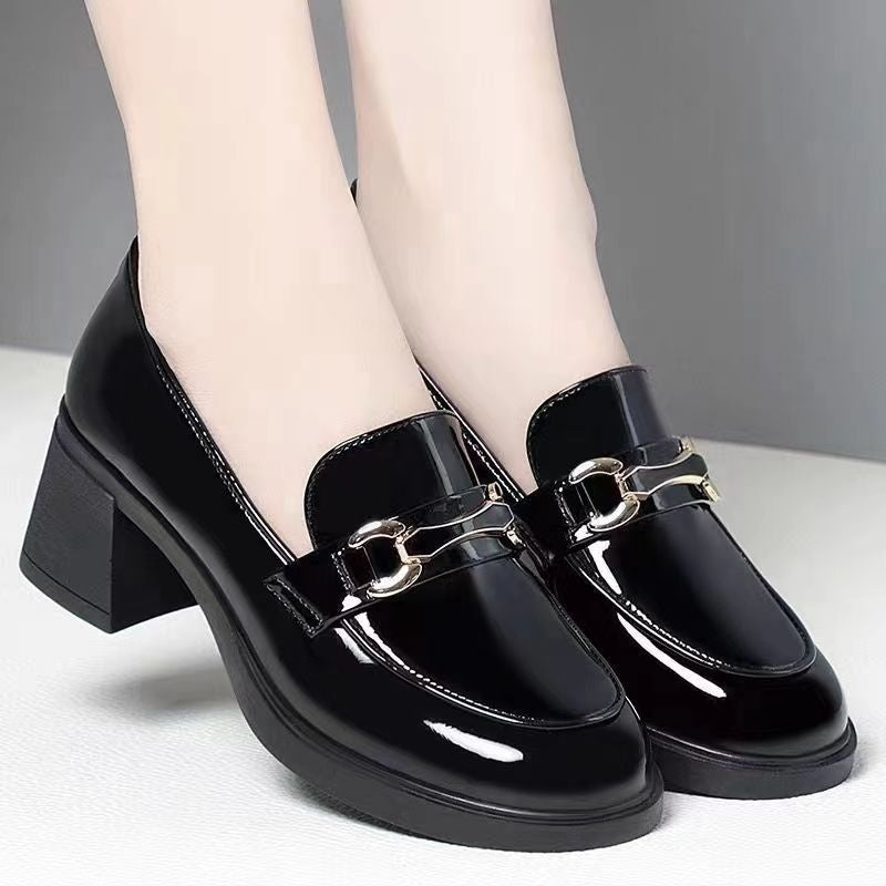 745872620-1 Main image